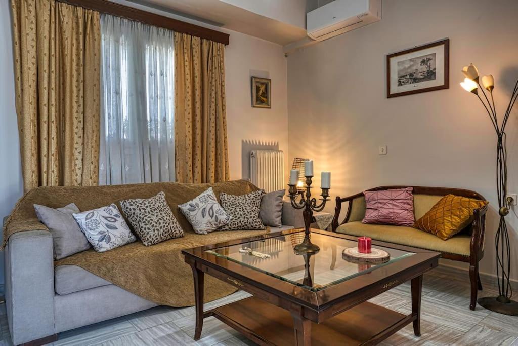 Вилла La Casa De Cambo Gaitani Экстерьер фото