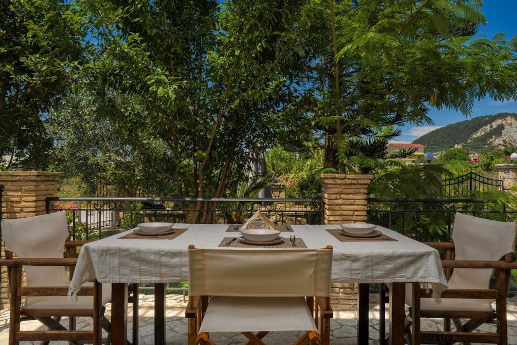 Вилла La Casa De Cambo Gaitani Экстерьер фото